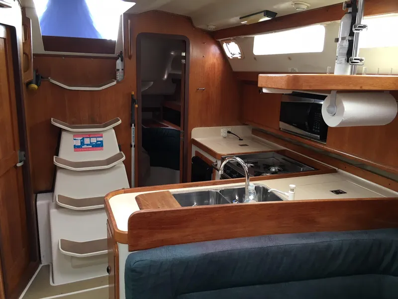 1998 Catalina 380
