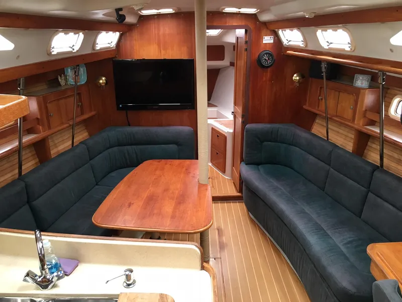1998 Catalina 380