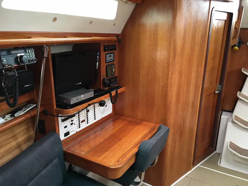 1998 Catalina 380