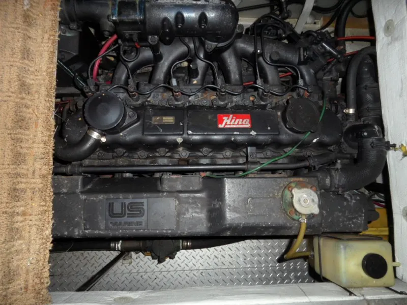 1990 Bayliner 4588 Pilothouse