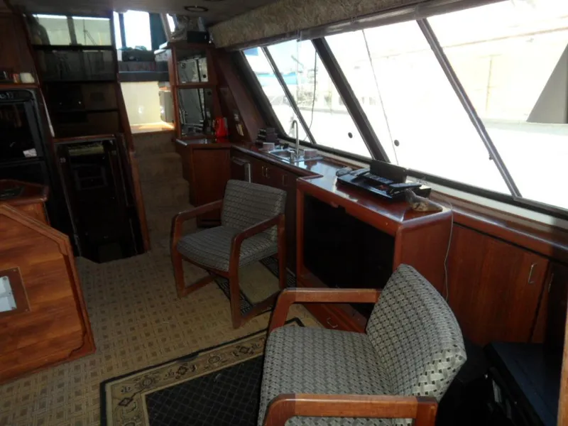 1990 Bayliner 4588 Pilothouse