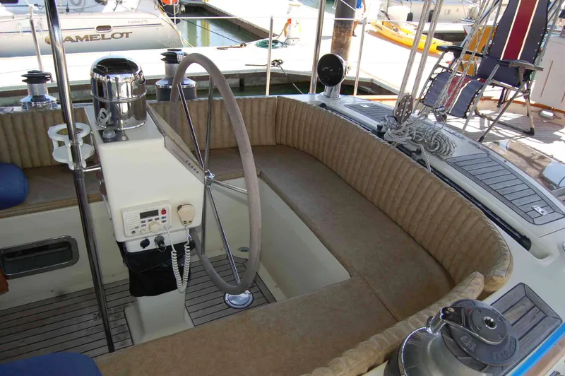Center Cockpit View
