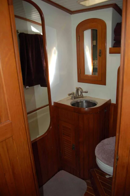 Master head, Tub & Shower
