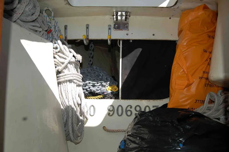 Divided Anchor Locker