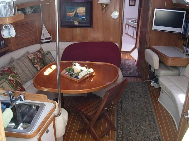 2005 Catalina 42 MkII