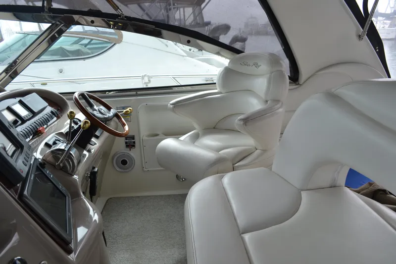 2002 Sea Ray Sundancer