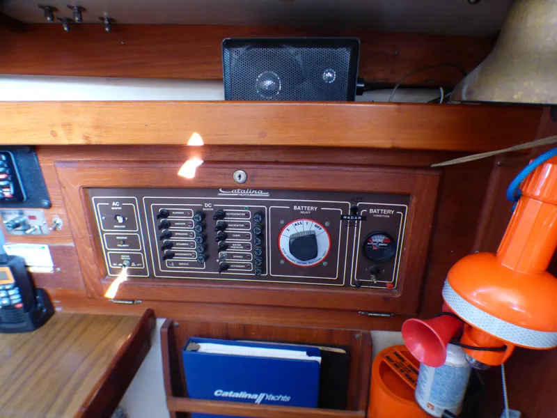 1985 Catalina 36 ft. Sloop