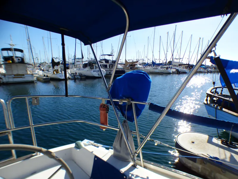 1985 Catalina 36 ft. Sloop