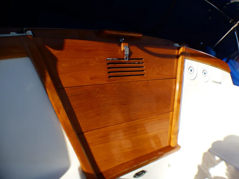 1985 Catalina 36 ft. Sloop