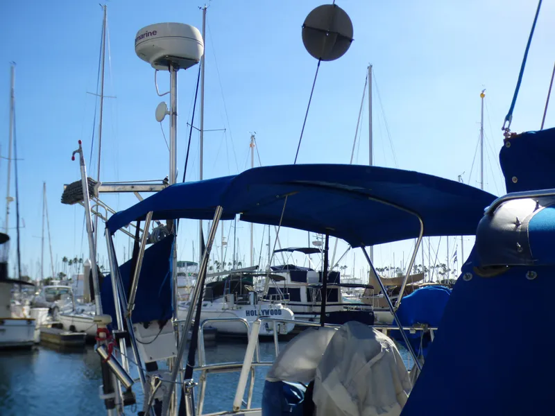 1985 Catalina 36 ft. Sloop