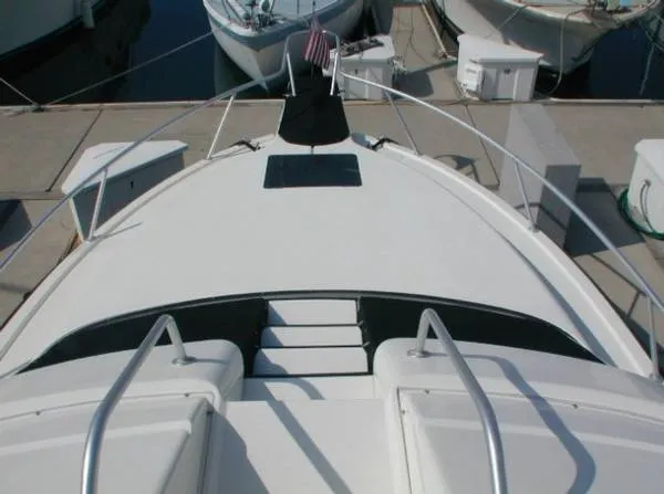 1990 Luhrs 3400