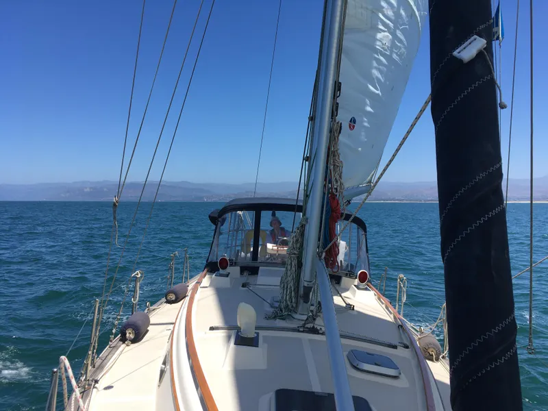 1992 Island Packet 35