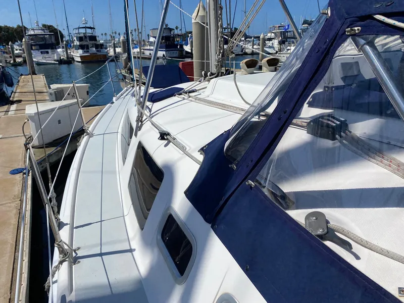 2002 Hunter 326
