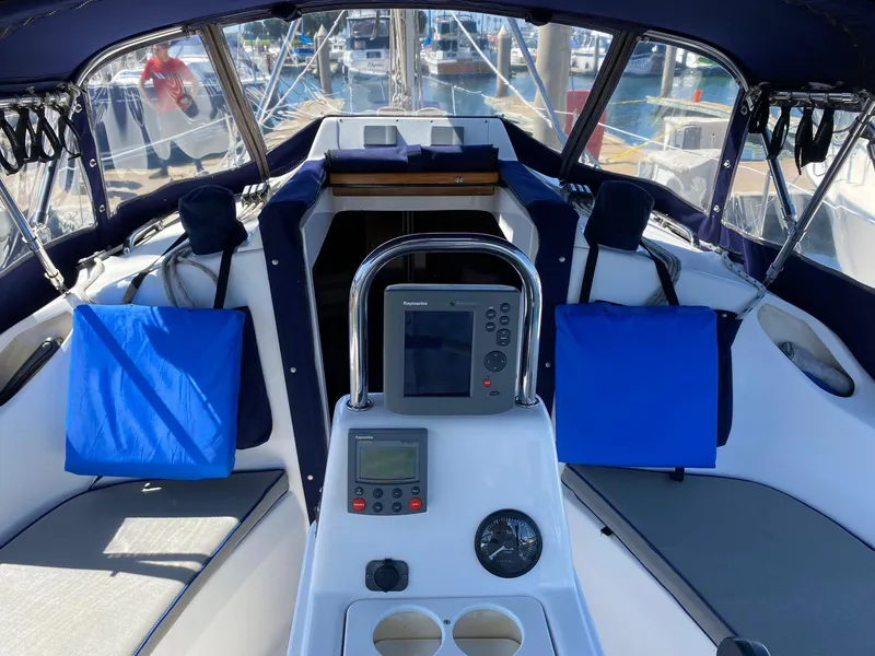 2002 Hunter 326