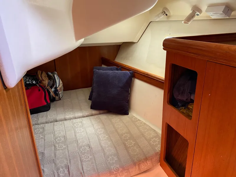 2002 Hunter 326