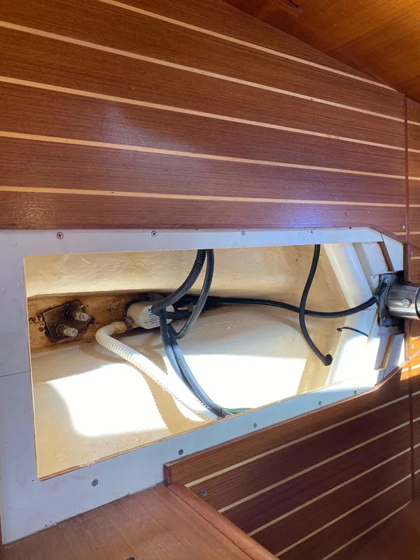 2002 Hunter 326