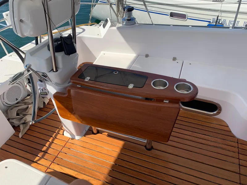 2012 Catalina 385