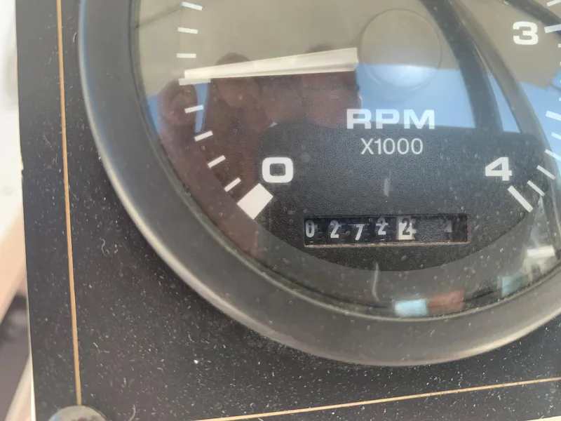 2012 Catalina 385