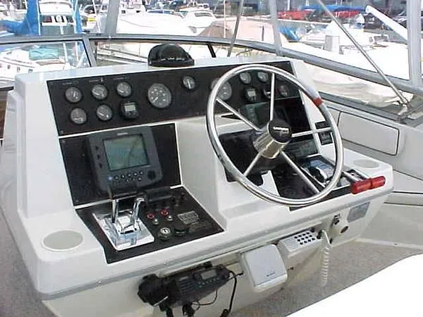 1994 Carver SANTEGO