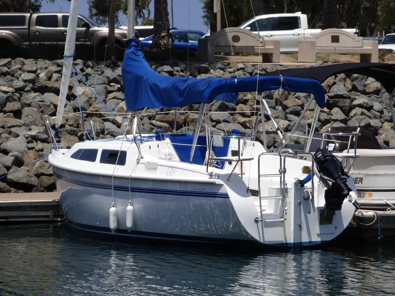 2000 Catalina 250