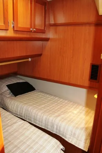Guest stateroom