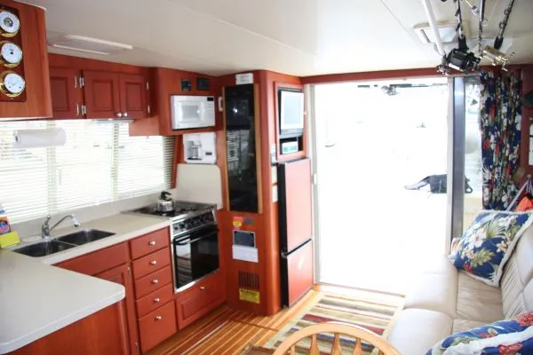 2004 Mainship 400 Trawler