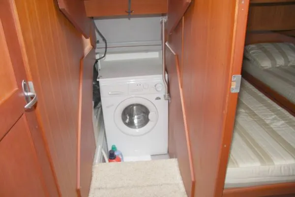 2004 Mainship 400 Trawler