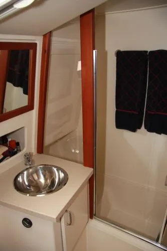 2004 Mainship 400 Trawler