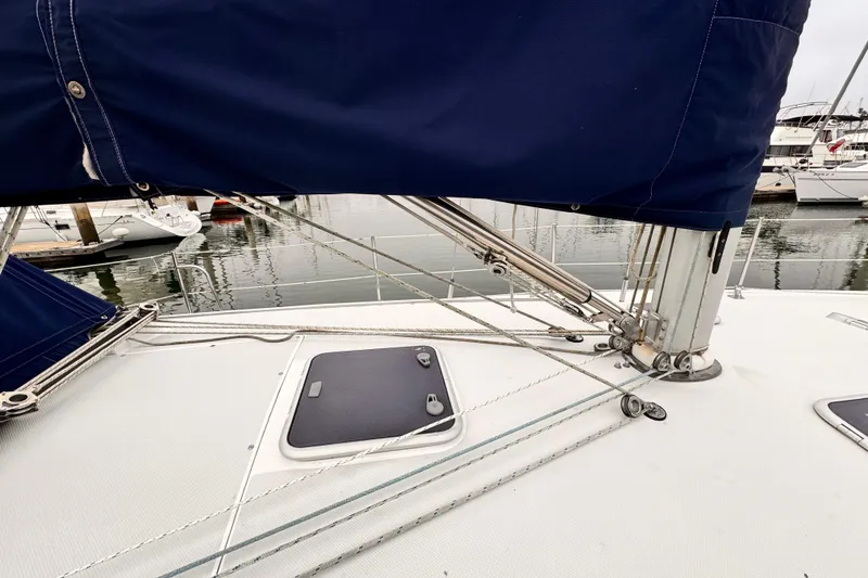 2001 Catalina 36 MkII sailboat deck with rigging and blue sail cover.