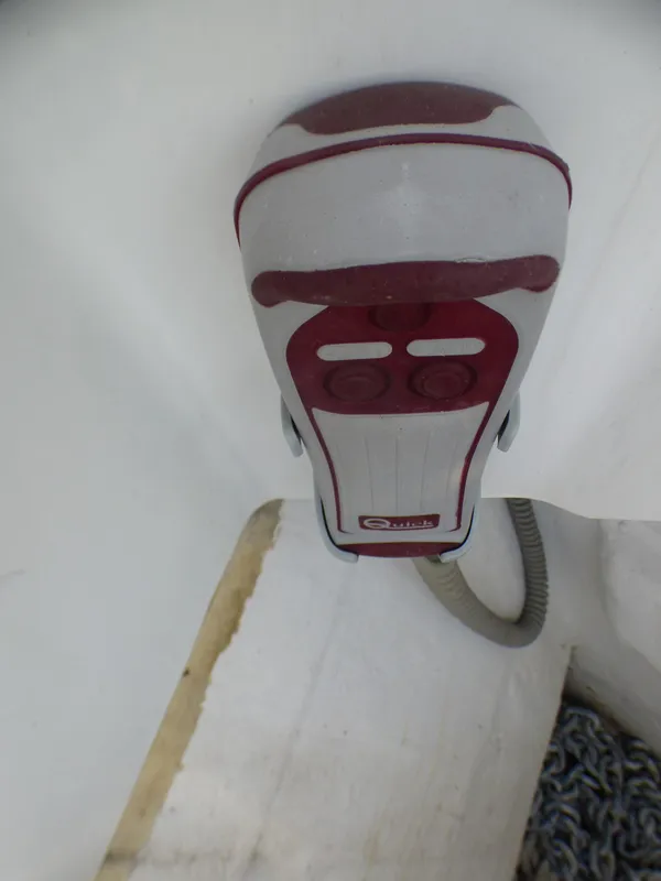 2011 Jeanneau 42 DS