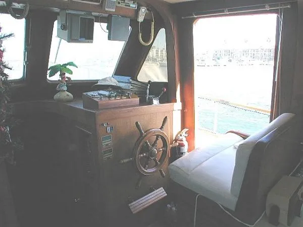 1980 Hershine Trawler