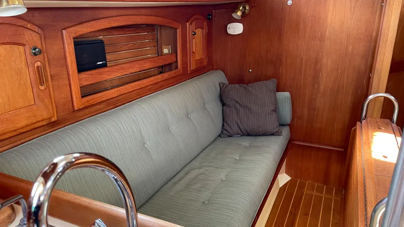 1992 Pacific Seacraft Cutter