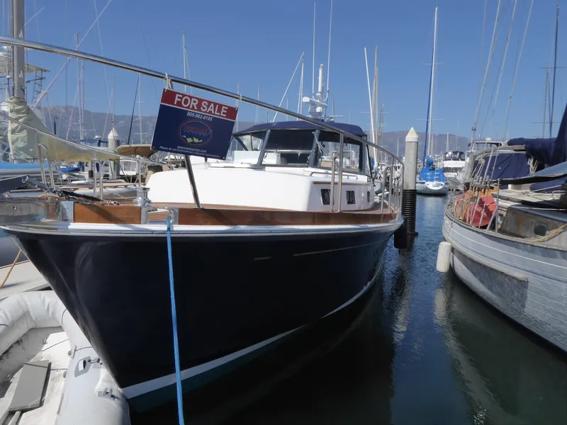 1997 Grand Banks Eastbay 38 EX