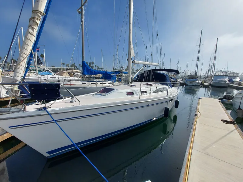 2008 Catalina 350 MkII