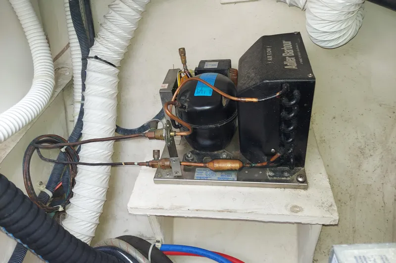 2008 Catalina 350 MkII