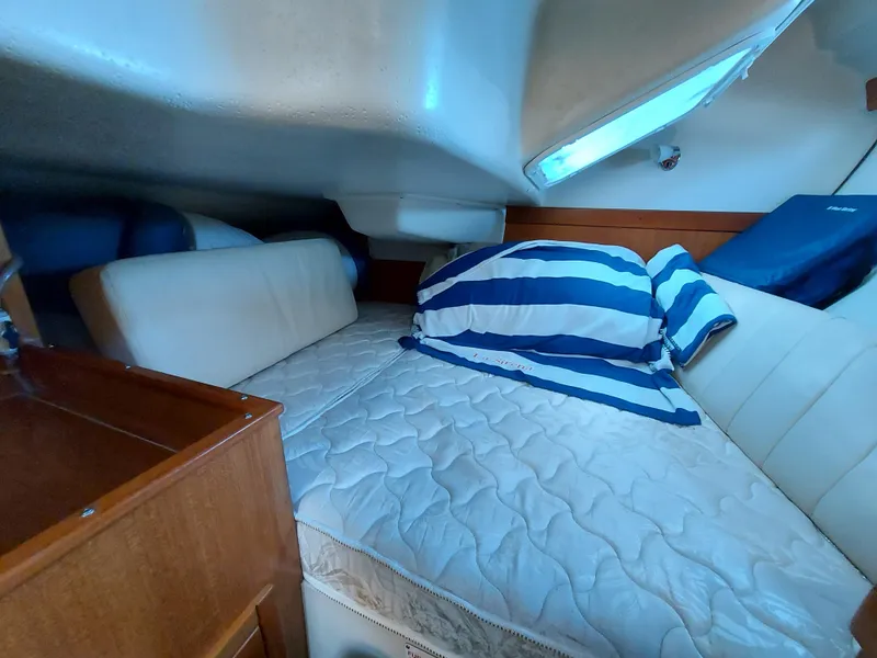 2008 Catalina 350 MkII