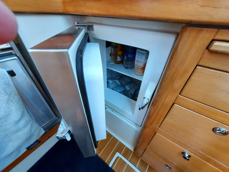 2008 Catalina 350 MkII