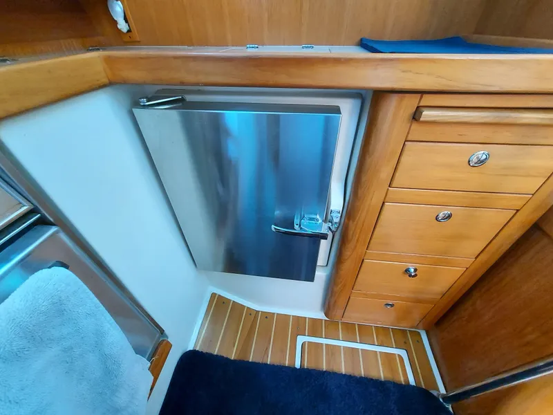 2008 Catalina 350 MkII