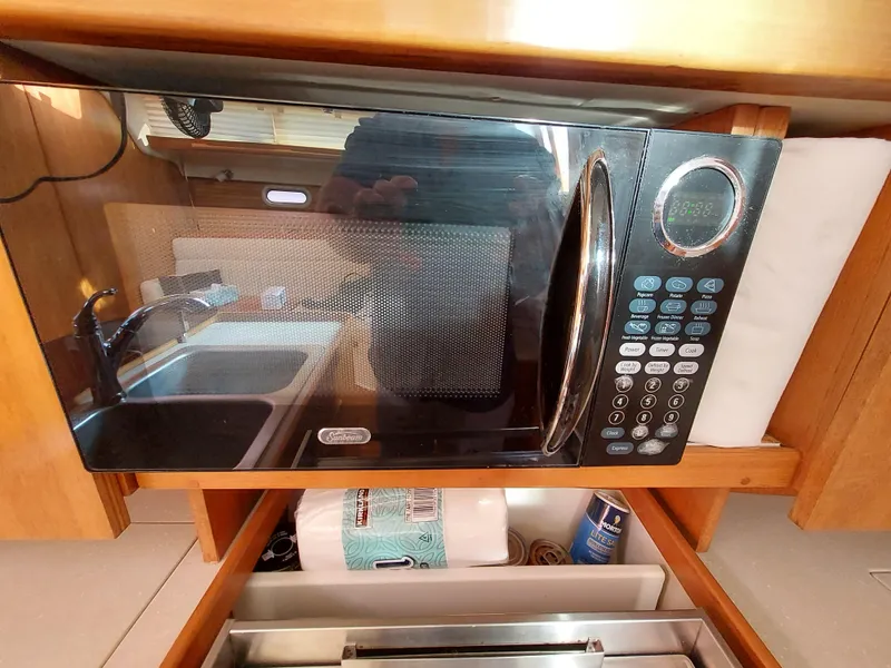 2008 Catalina 350 MkII