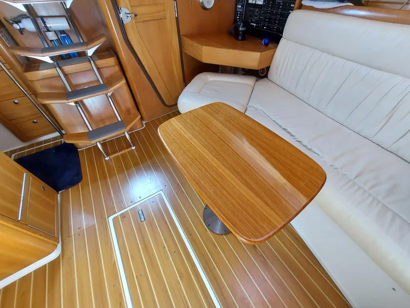 2008 Catalina 350 MkII