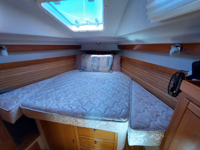 2008 Catalina 350 MkII