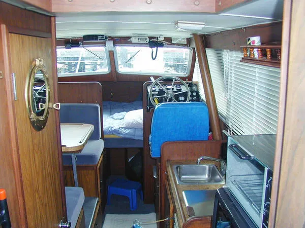 1981 Tollycraft