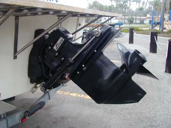 1981 Tollycraft