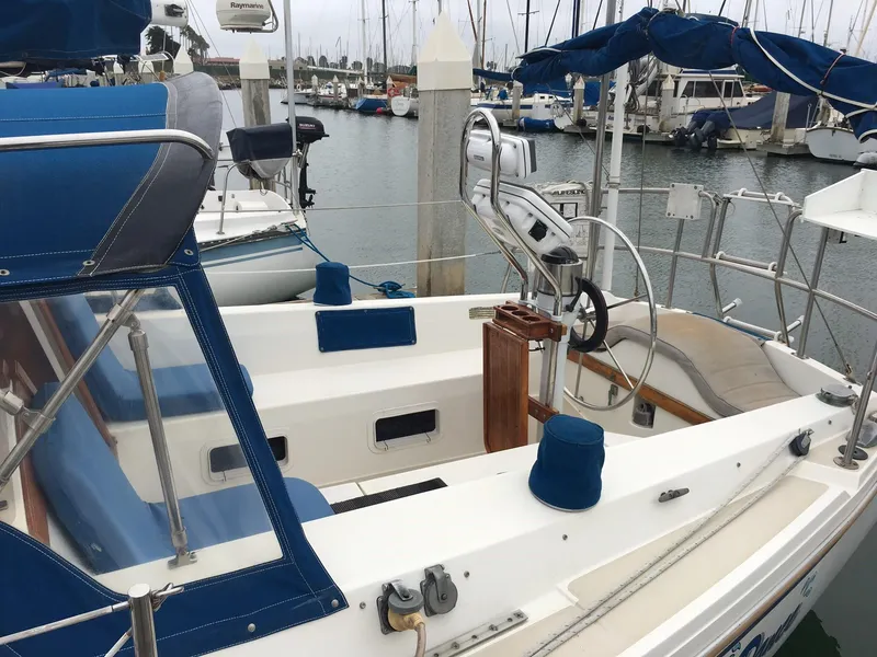 1988 Catalina 34