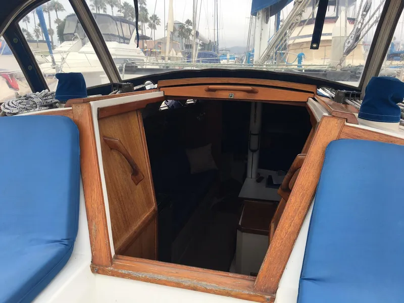 1988 Catalina 34