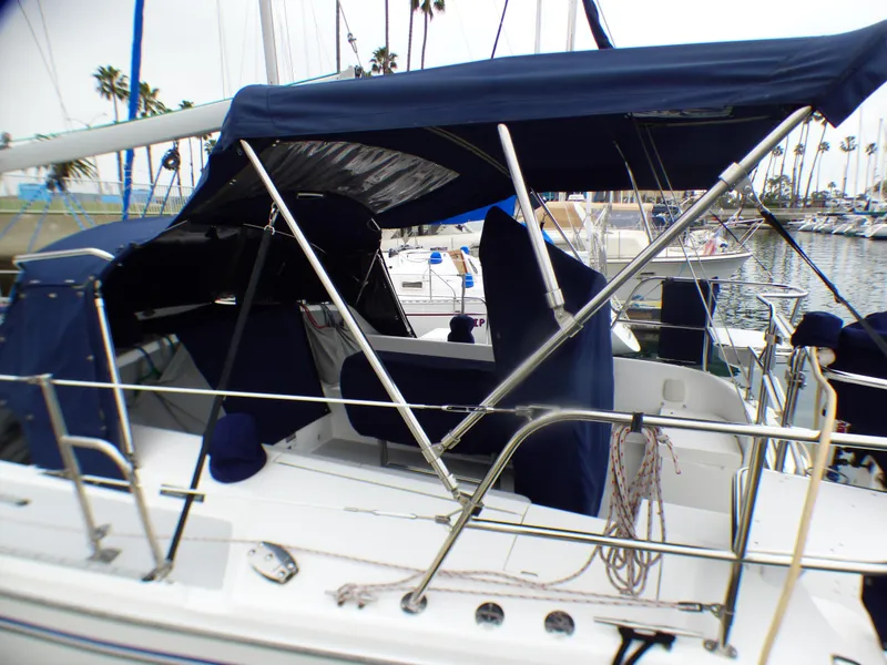 2006 Catalina 36 MkII