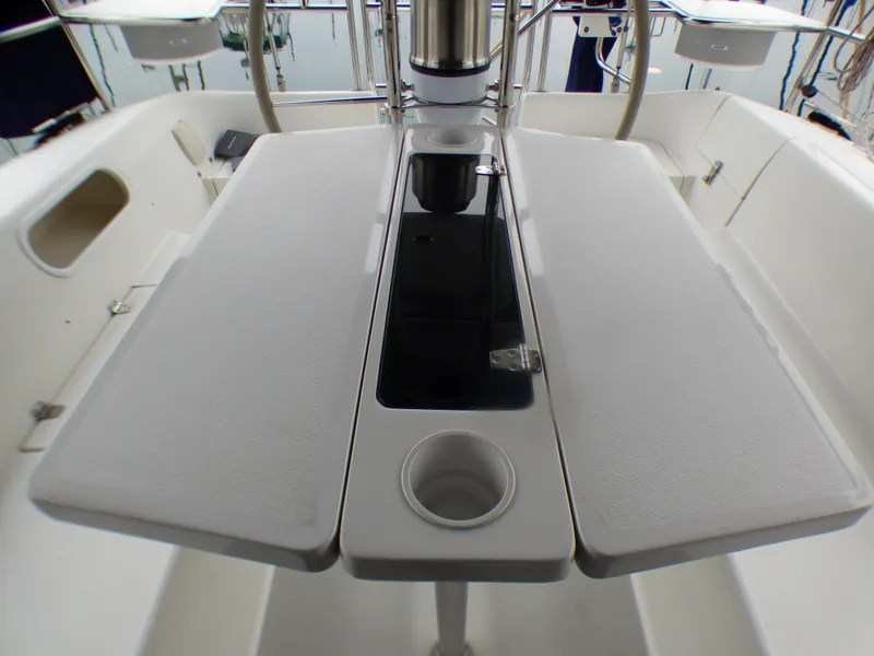 2006 Catalina 36 MkII