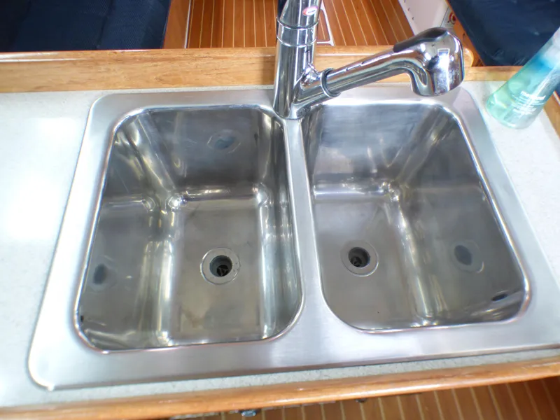 2006 Catalina 36 MkII