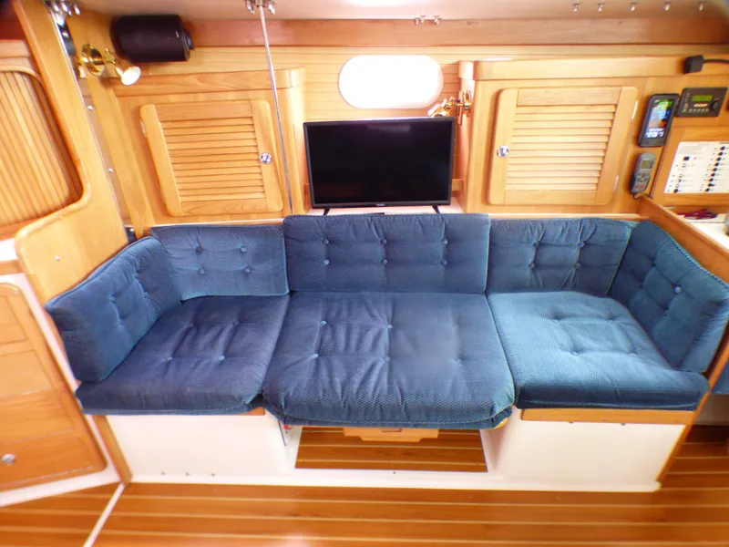 2006 Catalina 36 MkII