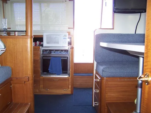 1987 Tollycraft SPORT CRUISER
